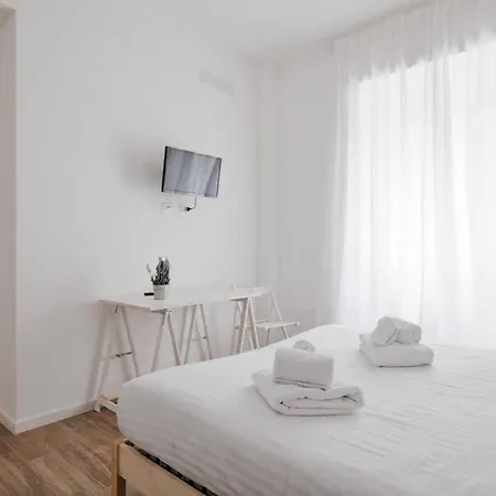 Casadiloreta Appartement *